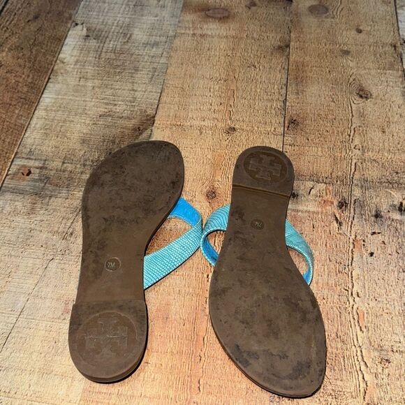 Tory Burch Blue Patent THORA Gold Logo Flip Flop Sandal US 7 M - Picture 6 of 14